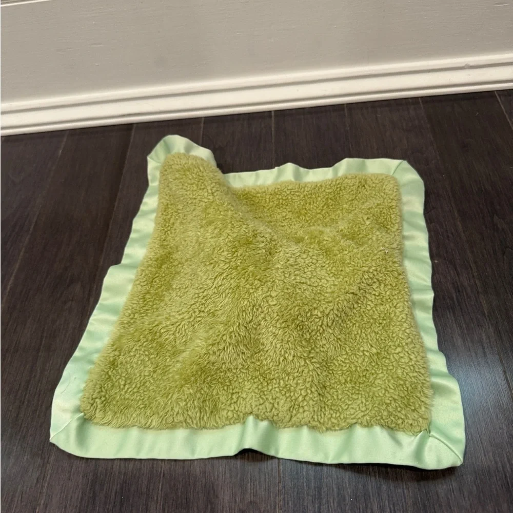 Infant Baby Toddler Green Frog Baby Lovey Blanket